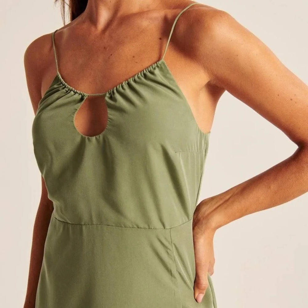 Abercrombie Keyhole Halter Midi Dress NWOT